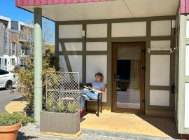 Apartamentai Vetrungiu g 3, hotel with pools in Nida