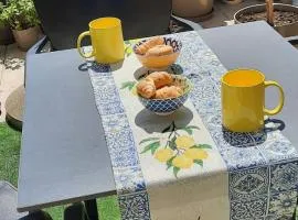 Hidden Gem, modern 2bedroom, amazing terrace-FREE PARKING-YOUR HOME AWAY FROM HOME