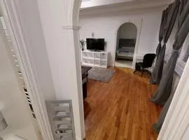 Cozy Vesterbro apt