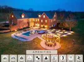 Heated Pool, Hot Tub, Mini Golf, Theater-Sleeps 28