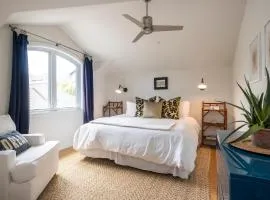 Chic Casita - Long Term Stays of 30 or More - Walk to Beach