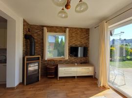 Dom u Iwony, villa en Świnoujście