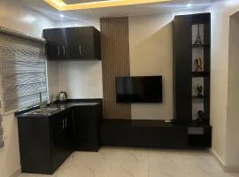 SW Hotel and Apartment