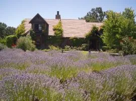 ONX Wines - Briarwood Cottage & Apartment