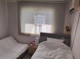 신탄진, hotel v destinaci Tedžon
