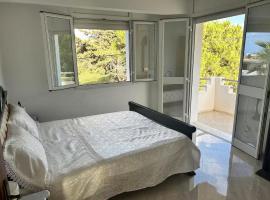 Rental unit in Bizerte, hotel v destinaci Banzart