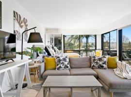 Modern Private Retreat With Balcony and Lake Views, apartment in Taupo