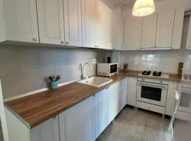 Apartament Maya - 2 Camere, Pool, Spa and Private Parking