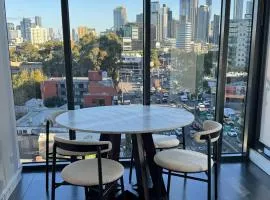 City Views Apartment with Free Parking