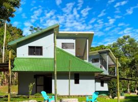 Aracari Eco Lodge, hotel in Corazón de Jesús