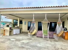 Ocean View Suite Cuencano's House
