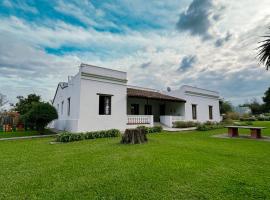 Cerros de Terciopelo hotel boutique、Rosario de Lermaのホテル
