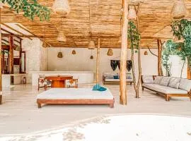Kasa Uh May-Tulum