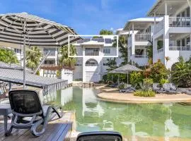 Poolview Dual-key studio & BR 79 at Portsea