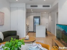 Luxe City Escape at QWR Pool Casino River Views