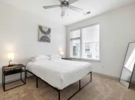 Modern Nulu 2BR CozySuites 10