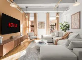 Spacious 3 Bedroom Gem in Trendy Dumbo!