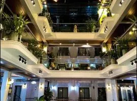 Roza Luxury Hotel Cat Ba - Pool & Rooftop