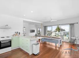 Stella LJHooker Yamba