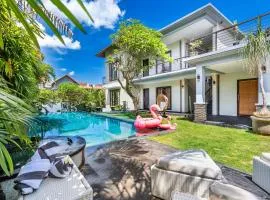 Massive 3BR Luxury Pool Mansion in Perrerenan