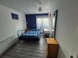Double room Close to Tramline