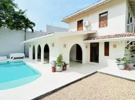 K1 by Ceilao villas