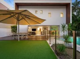 9 Depper Street - Large Residence Entire 6 Bed House