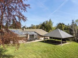 Stunning Home In Væggerløse With Sauna, hotell i Marielyst