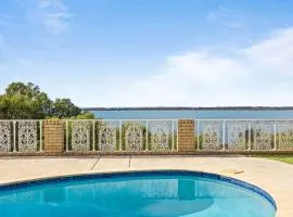 Waterfront Wonder in Dawesville