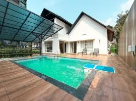 Fog Land Pool Villa by Cove Tourism