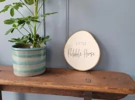 Little Pebble House