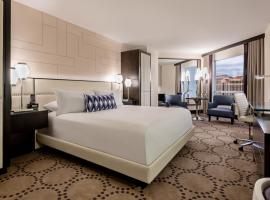 Harrah's Las Vegas Hotel & Casino, hotel blizu letališča Letališče McCarran International - LAS, 