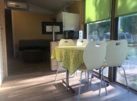 Camping El Roble, luxusní kemp v destinaci Valderrobres