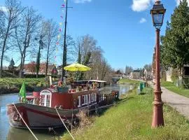 Sur la Somme à bord de la péniche Arche de Noé