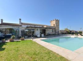 Masseria Santu Lasi, hotel en Surbo