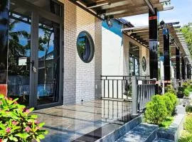Gilan Boutique Hotel