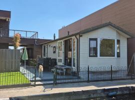 Vinkestek Verhuur, hotel in Vinkeveen