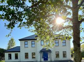 Adare Countryside House & private garden, hotel v destinaci Limerick