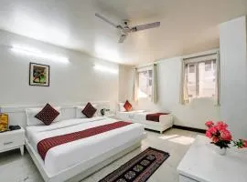 Hotel Sweet Home # 02 Mins from New Delhi Station # Budget Hotel # Customer's favourite Hotel # City Centre