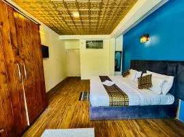 Royal Link Way near by Pizza Hut Maal Road 1km