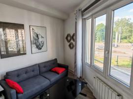 Cozy Apartment Montrouge Paris, ξενοδοχείο στη Μονρούζ