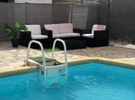 UNIQUE villa Zen et Détente avec piscine très bien placé proche du centre