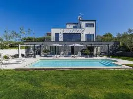 Holiday Home Villa Sonja by Interhome