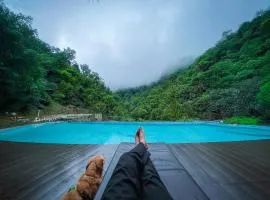 Haut Monde Hill Stream Resort and Spa