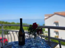 Sea View Danijela 2-4 pax