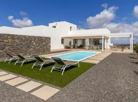 Villa Verde Chic