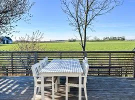 Awesome Home In Glmmingebro With Wifi