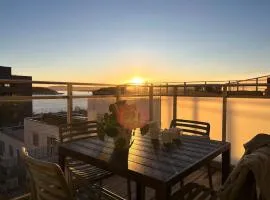 112 sqm penthouse with an OMG Fjord View