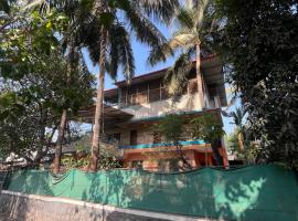 Patil Homestay, bed & breakfast σε Alibag