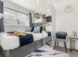 City Centre House, Parking with EV, Free WIFI, Netflix